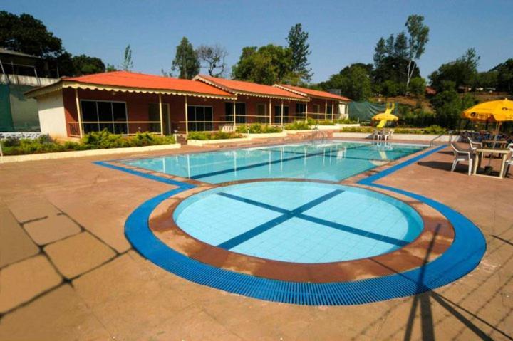 Cold Spot Village Resort Mahābaleshwar Kültér fotó