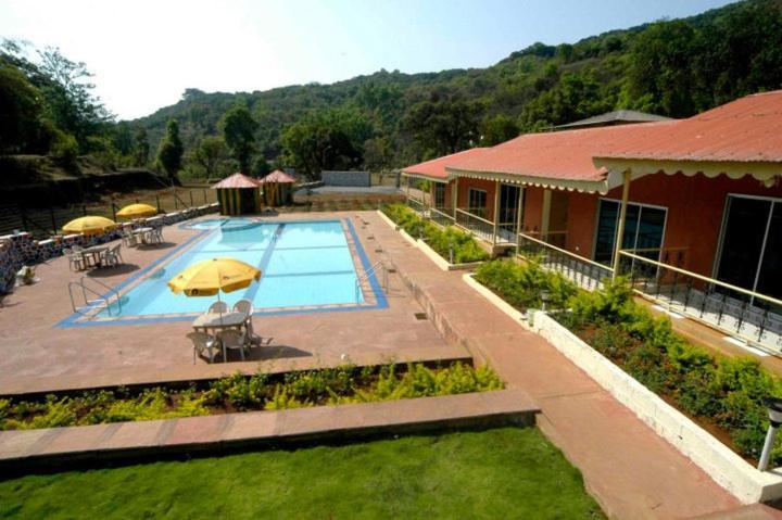 Cold Spot Village Resort Mahābaleshwar Kültér fotó